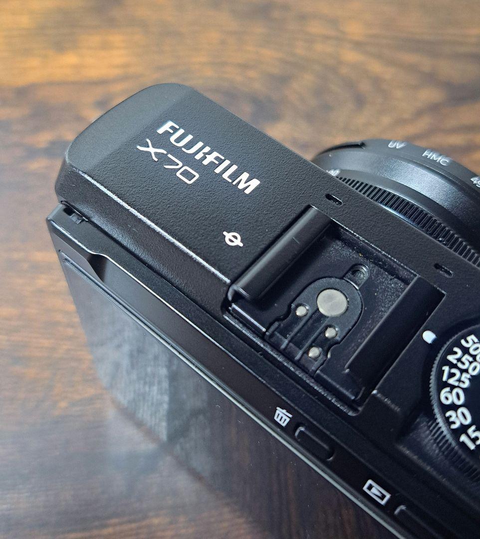 【美品】fujifilm x70 コンパクトデジタルカメラ 付属品多数