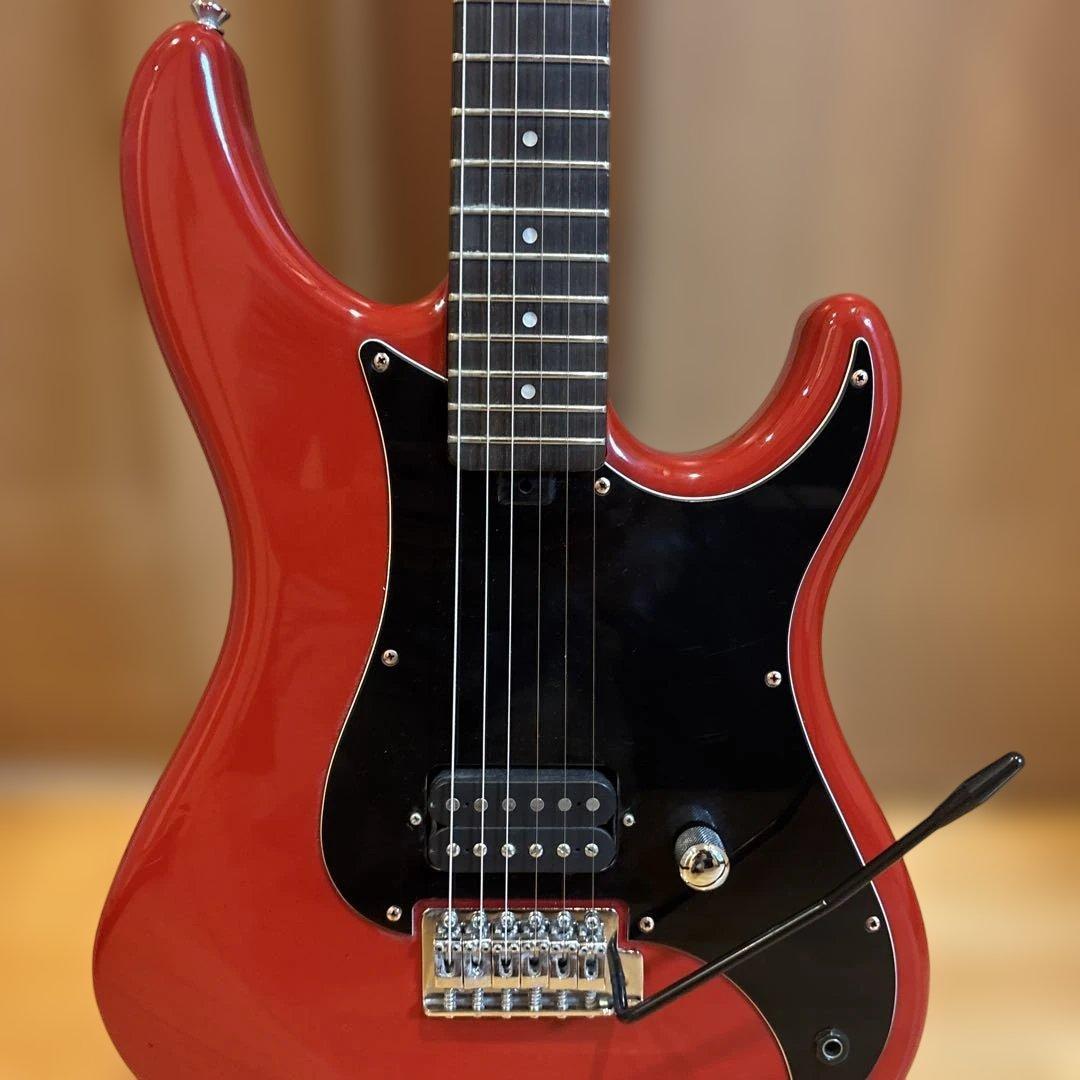 希少 YAMAHA SE110 トレモロアーム付 新品弦張替済