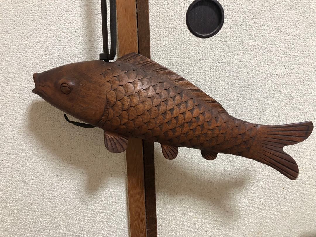 自在鉤　鯉　木彫り　囲炉裏