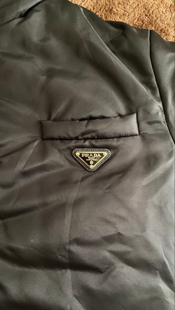 PRADA ダウン