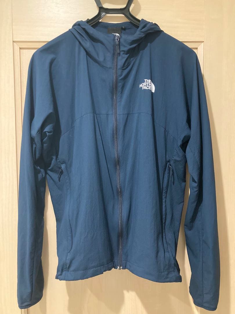 THE NORTH FACE スワローテイルフーディ（ウィンドブレーカー）
