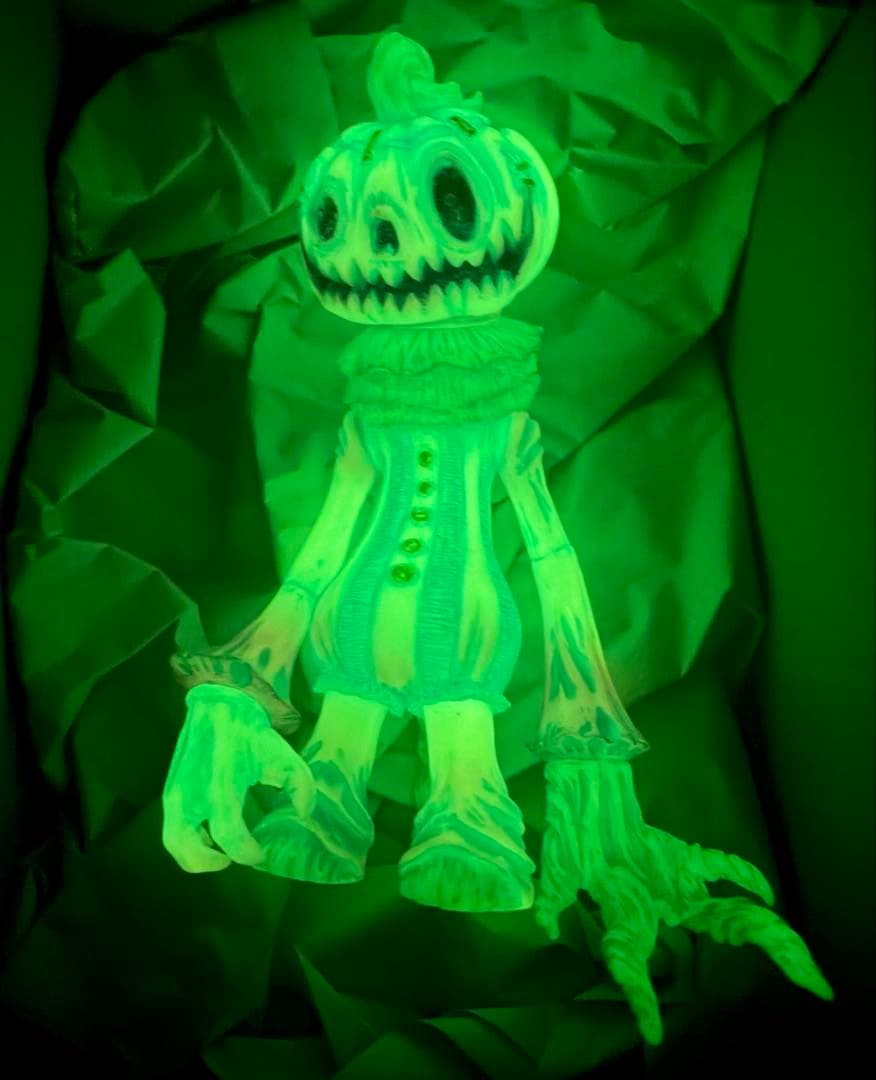 蓄光 KAGEMARU DESIGNS トリートくん ソフビ カゲマル