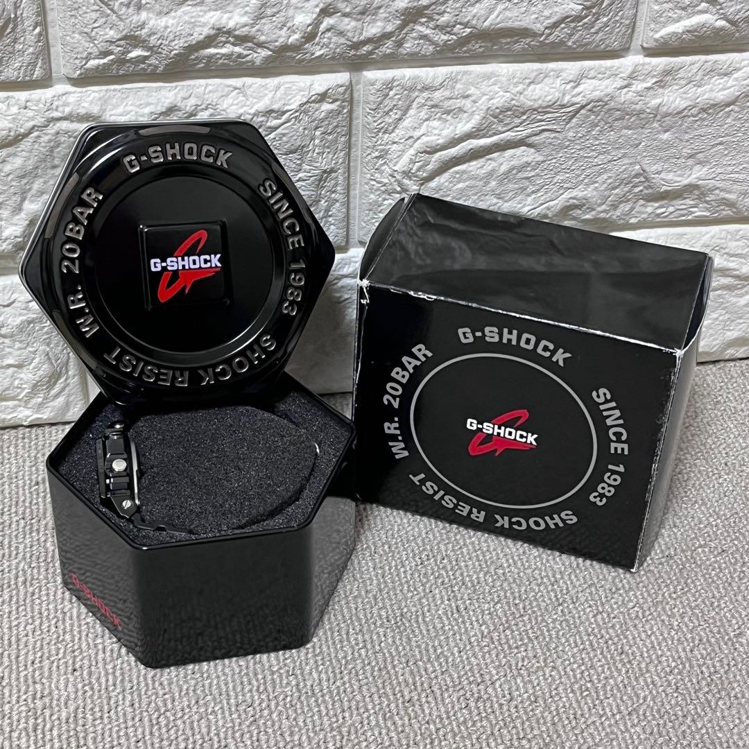 人気✨カシオ G-SHOCK メンズ 腕時計GM-5600B ブラック メタル