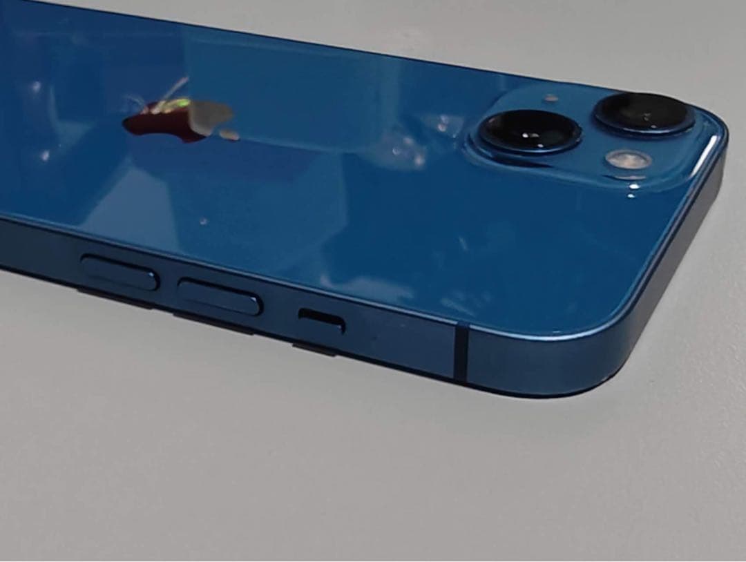 iphone13ブルー512GB SIMフリー バッテリー90%