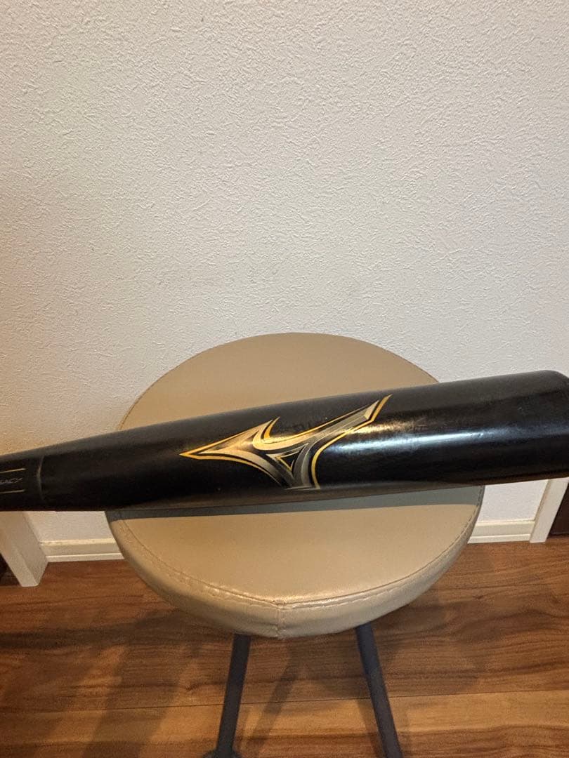 ミズノ 軟式バット ビヨンドマックスレガシー 84cm ケース付き