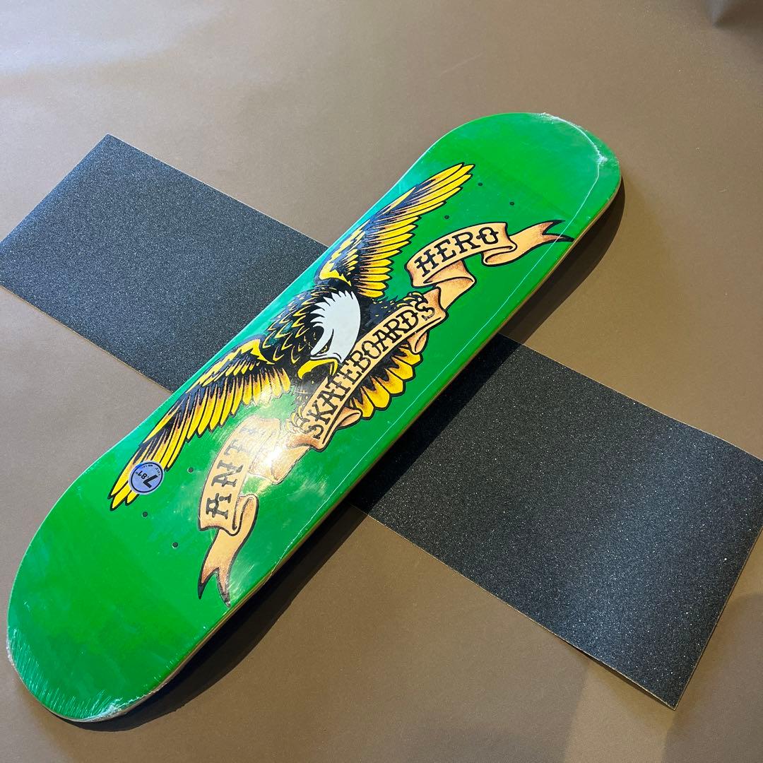 デッキテープ付き！　7.81インチ　ANTIHERO スケボー