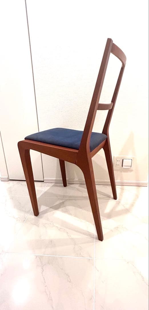 ポラダ　ダイニングチェア