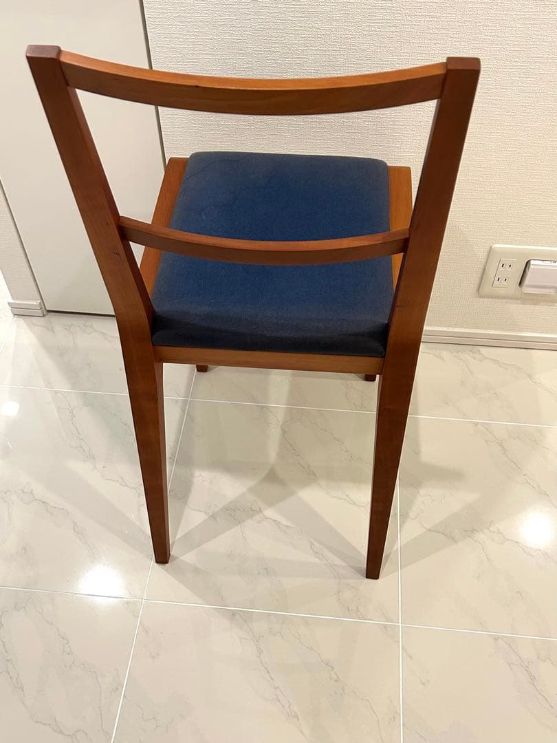 ポラダ　ダイニングチェア