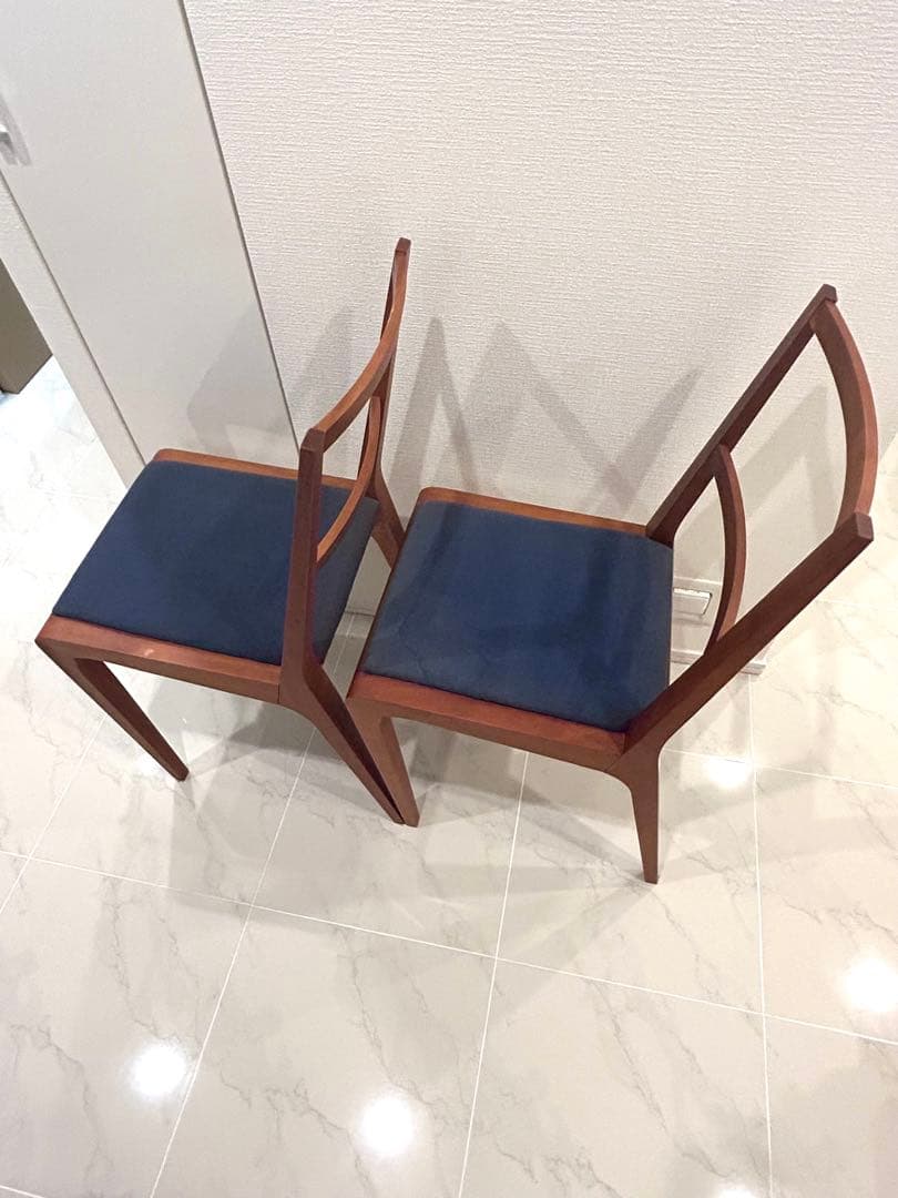 ポラダ　ダイニングチェア