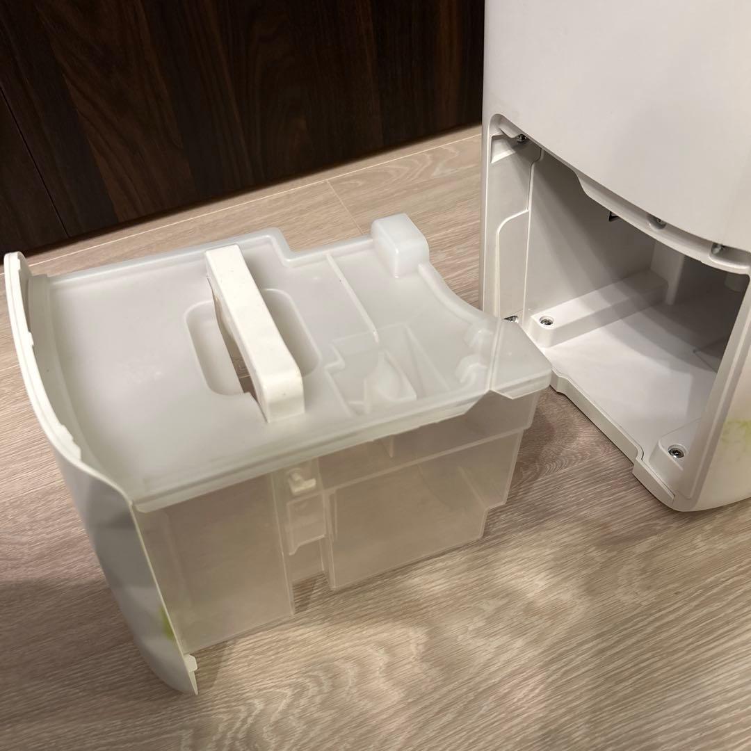 【お年玉セール】SHARP CV-NH140-W 除湿機 ホワイト