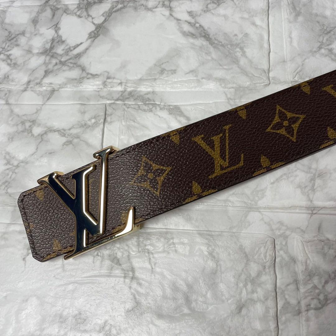 ルイヴィトン　LOUIS VUITTON ベルト　サンチュール　イニシャル