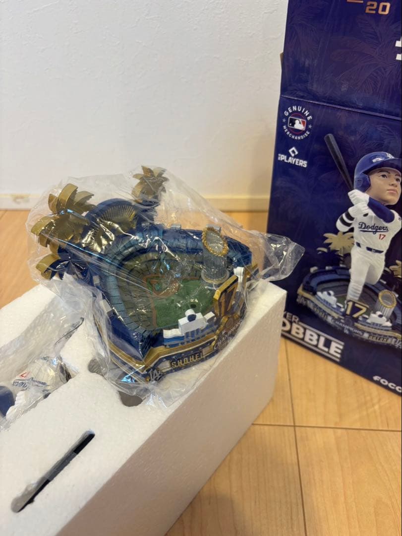 新品 激レア！大谷翔平&ドジャースタジアム　フィギュア ボブルヘッド FOCO