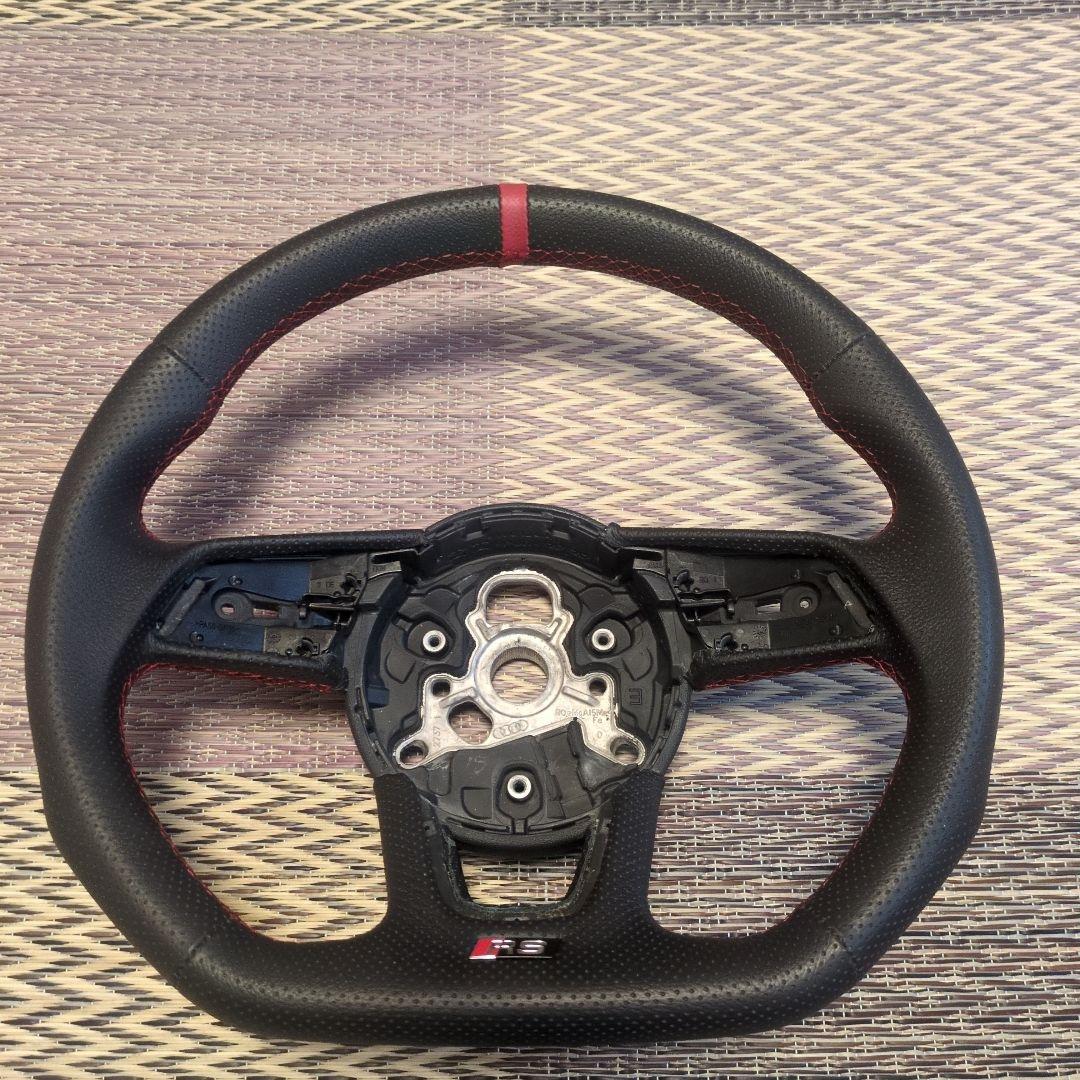 アウディaudi ステアリング・ハンドル RS3