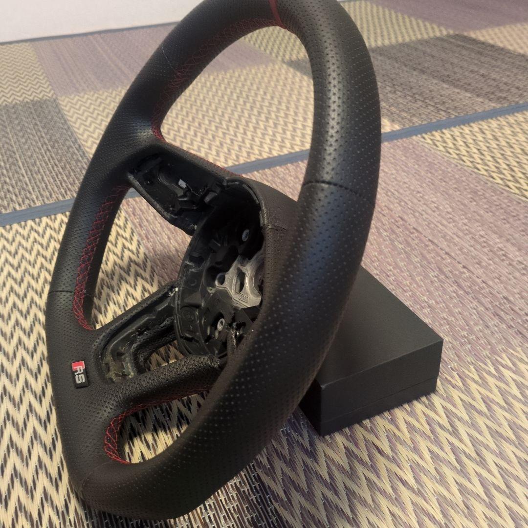 アウディaudi ステアリング・ハンドル RS3