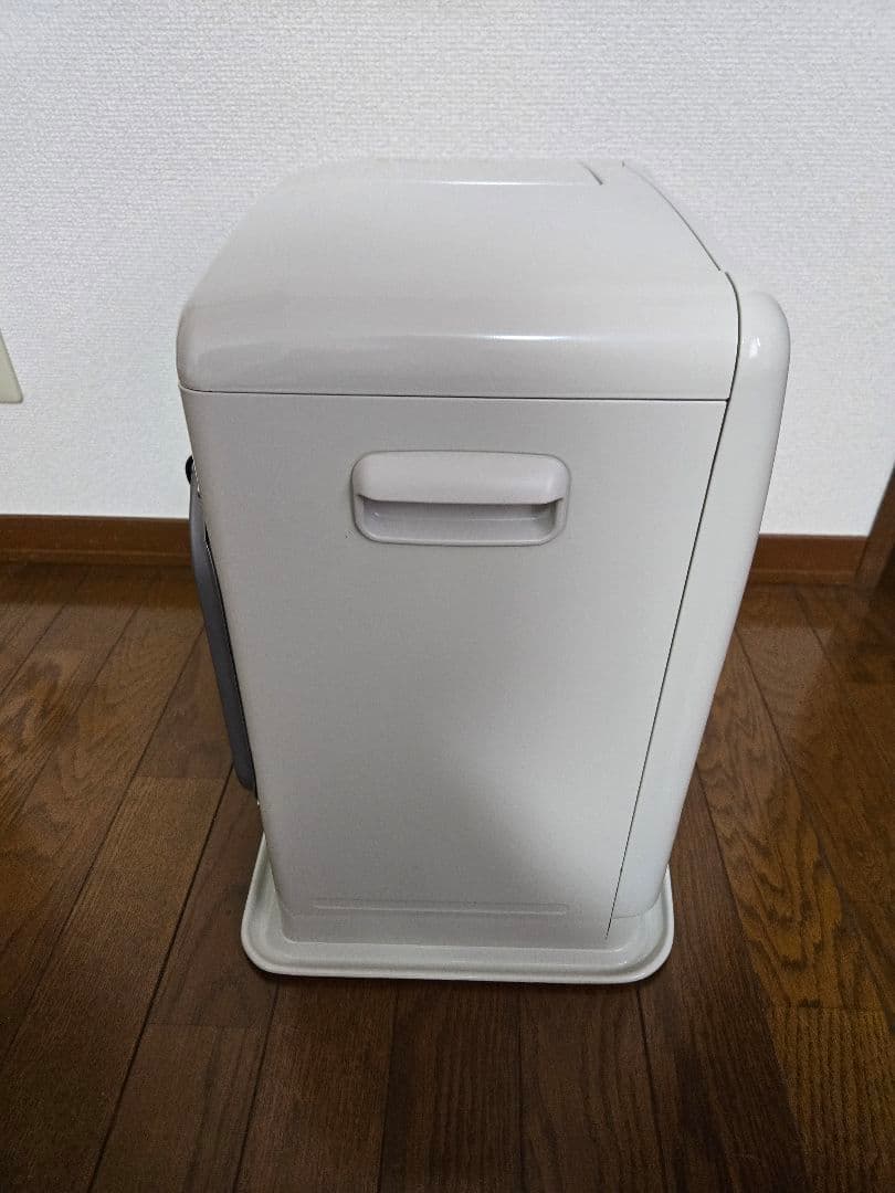 石油　ファンヒーター　ストーブ　DAINICHI