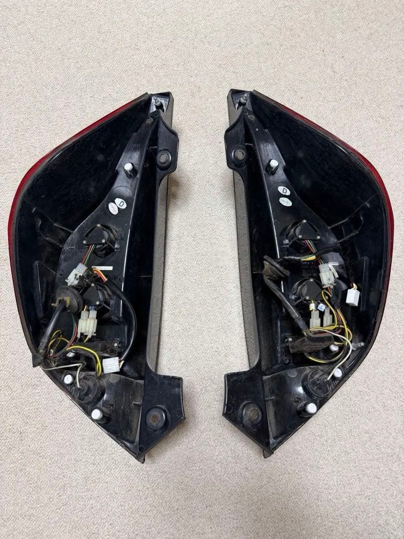 アクア　スモークテールランプ