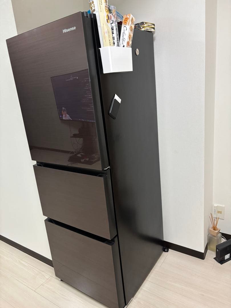 美品　Hisense 冷蔵庫 HR-G280HBR 283L 2024年製