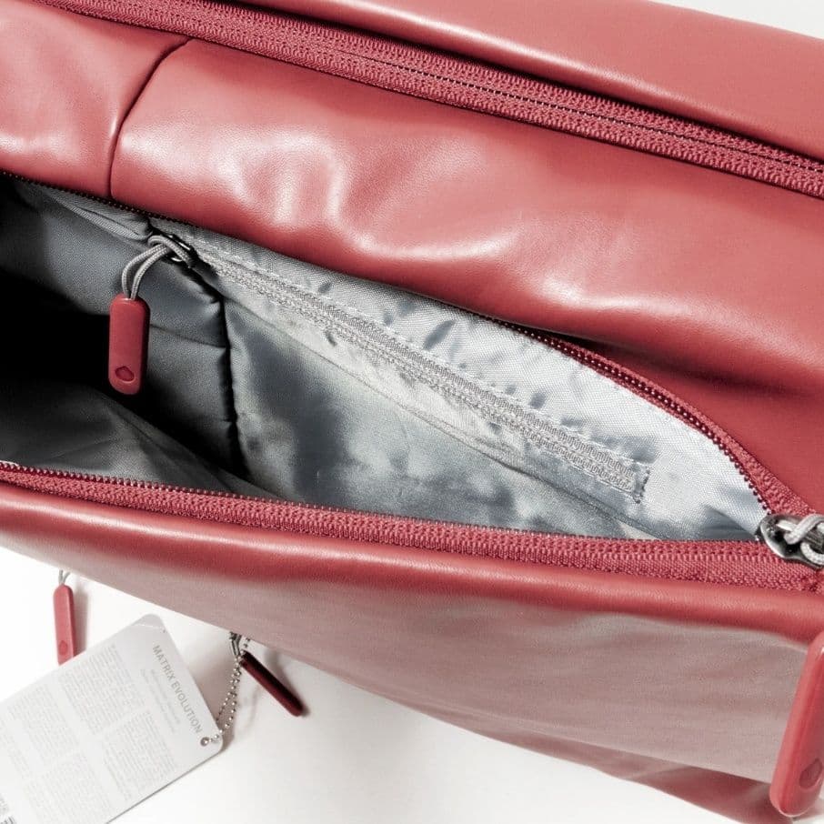 新品 リュック PC／PURO MATRIX 完売品 ビジネス 就職 学生 赤