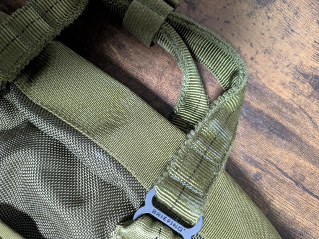 BRIEFING オリーブ 3wayビジネスバッグ