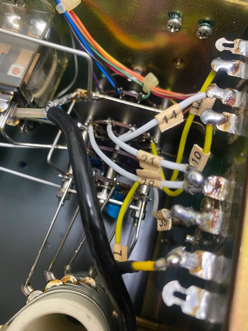 IC-AT100 HFフルオートマチックアンテナチューナー