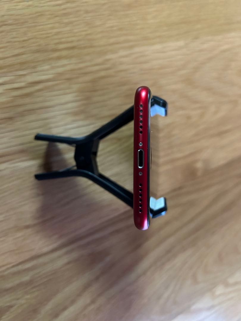 Apple iPhone8 赤　64GB