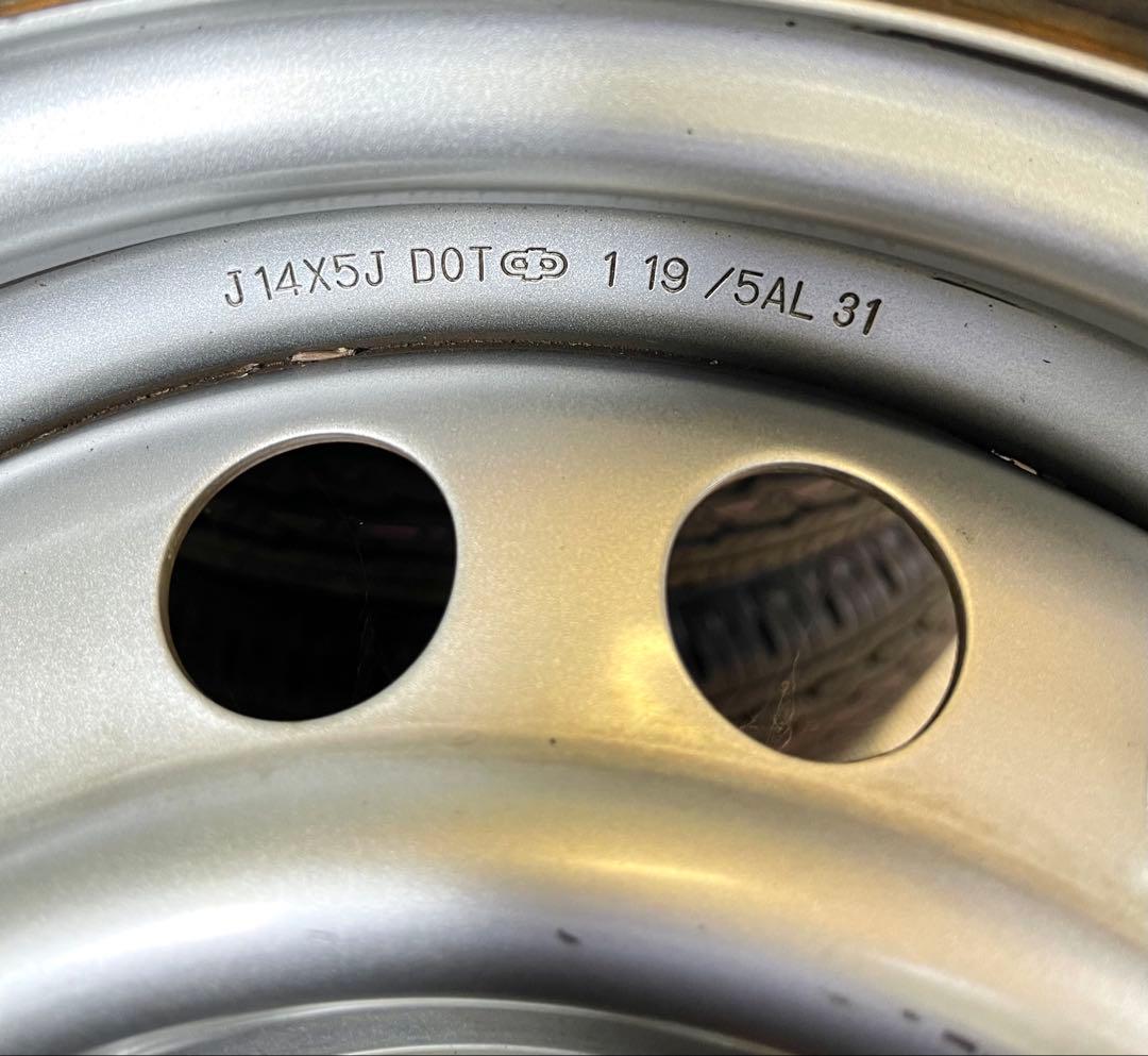 トヨタ プロボックス用 ブリヂストン14インチ タイヤ 2024年製