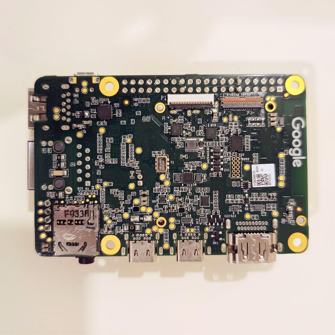Google Coral Dev Board + Camera TPU 技適あり