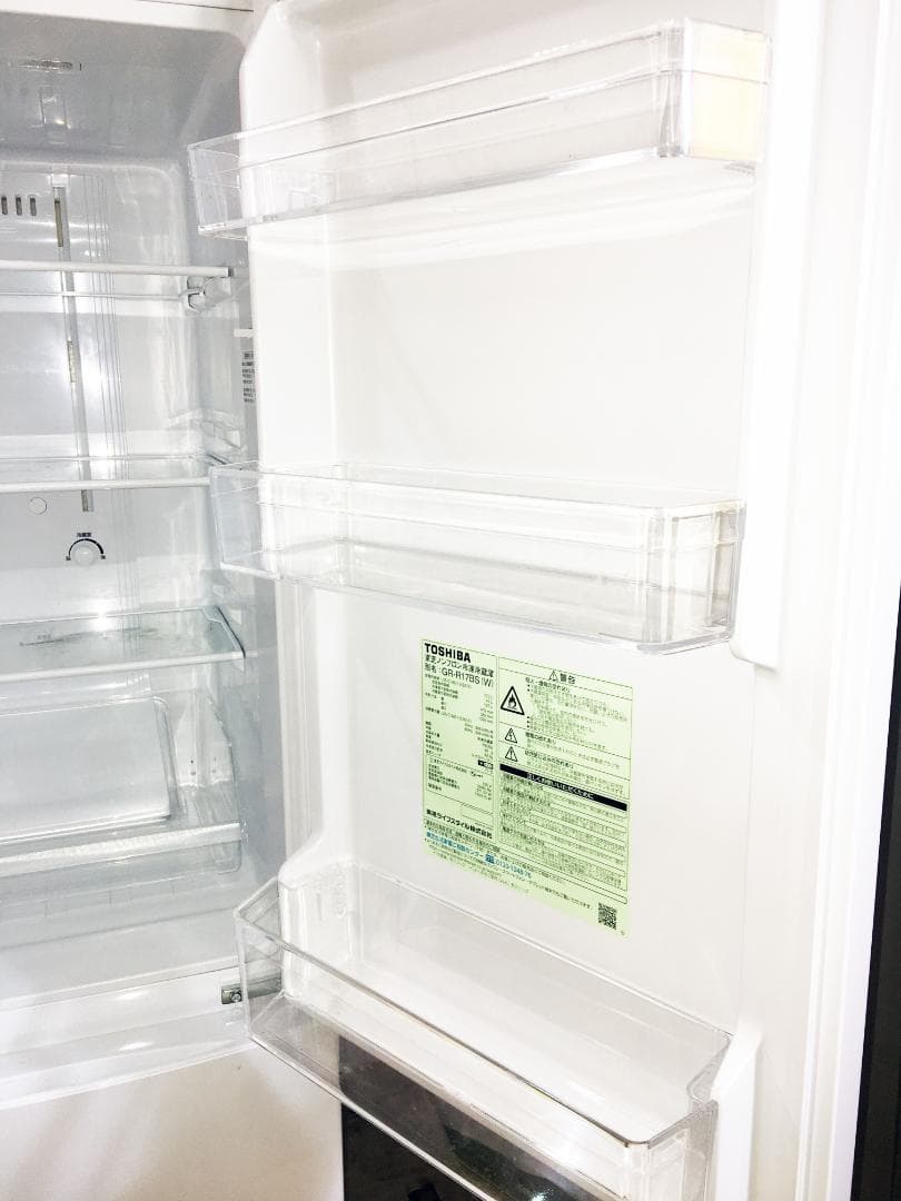 ト★美品中古★東芝 170L 冷蔵庫 【GR-R17BS-W】EOFU