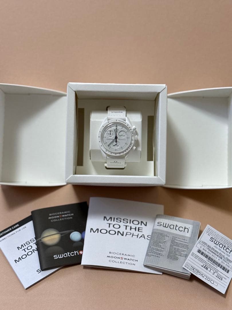 Swatch Moonphase Snoopy コラボ時計　正規店購入