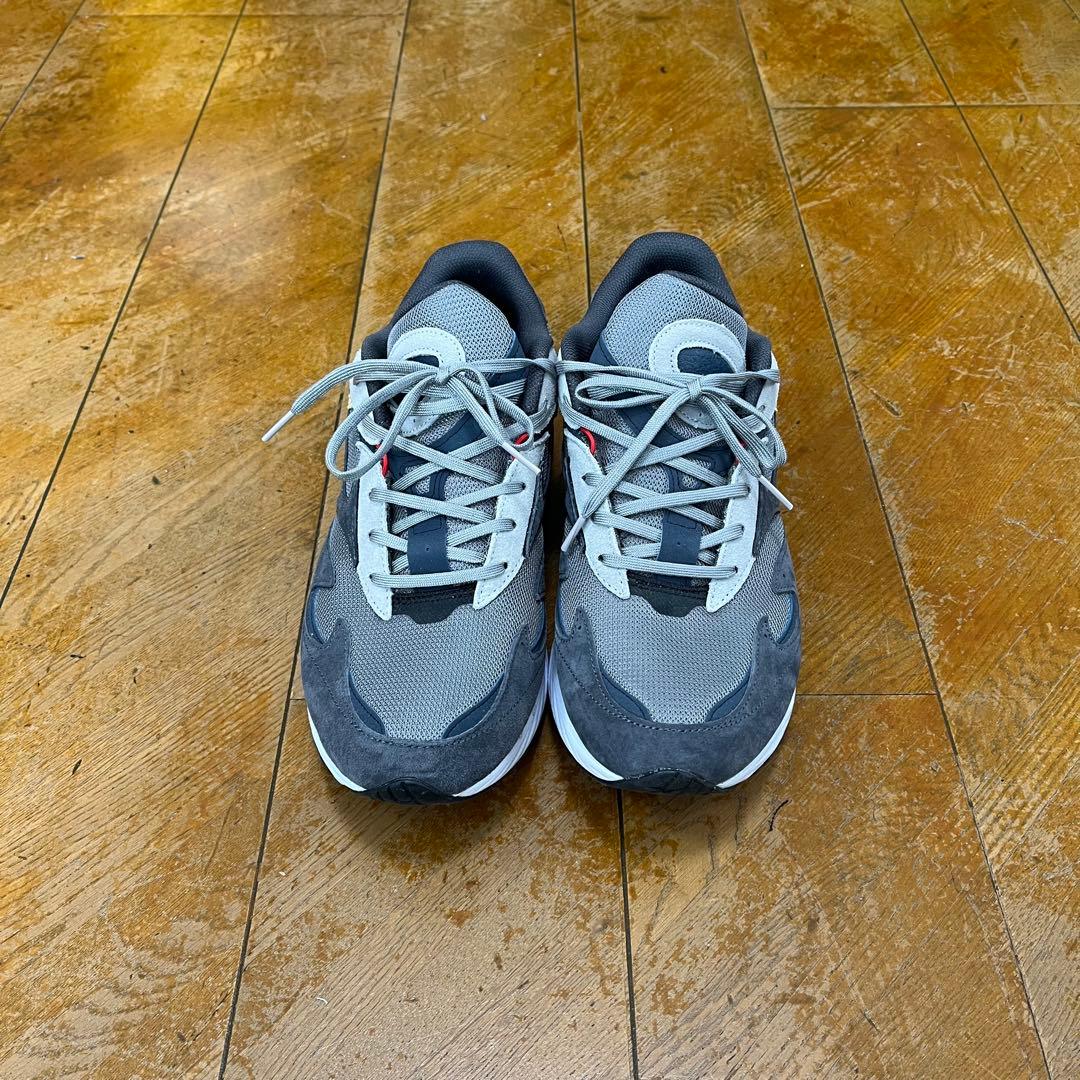 Graphpaper × MIZUNO WAVE RIDER β 28cm