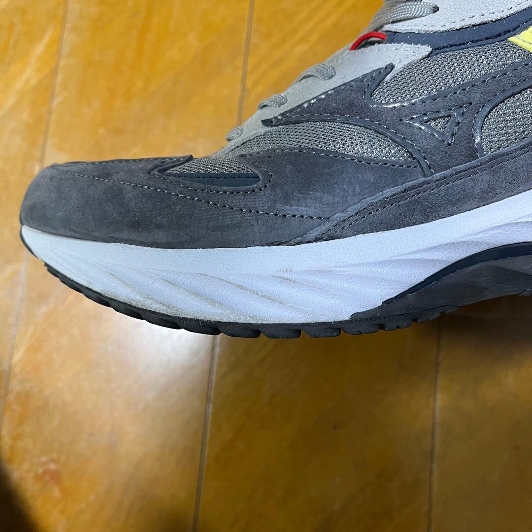 Graphpaper × MIZUNO WAVE RIDER β 28cm