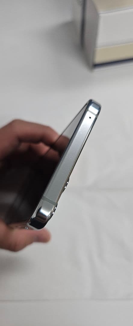 Galaxy Z Flip5 256GB au版 SIMフリー化済み