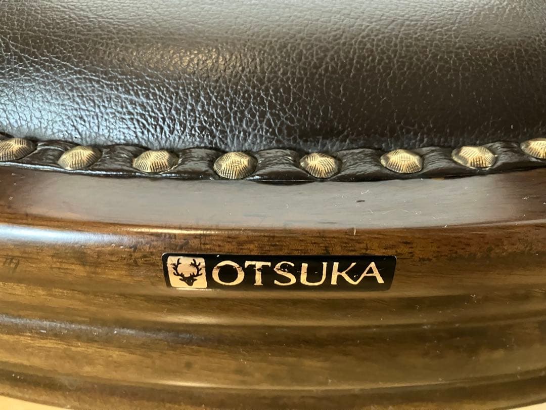 大塚家具 英国アンティーク アームチェア 天然木 ダークブラウン②