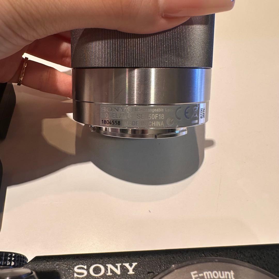 SONY α nex-6 ミラーレス一眼 sel50f18