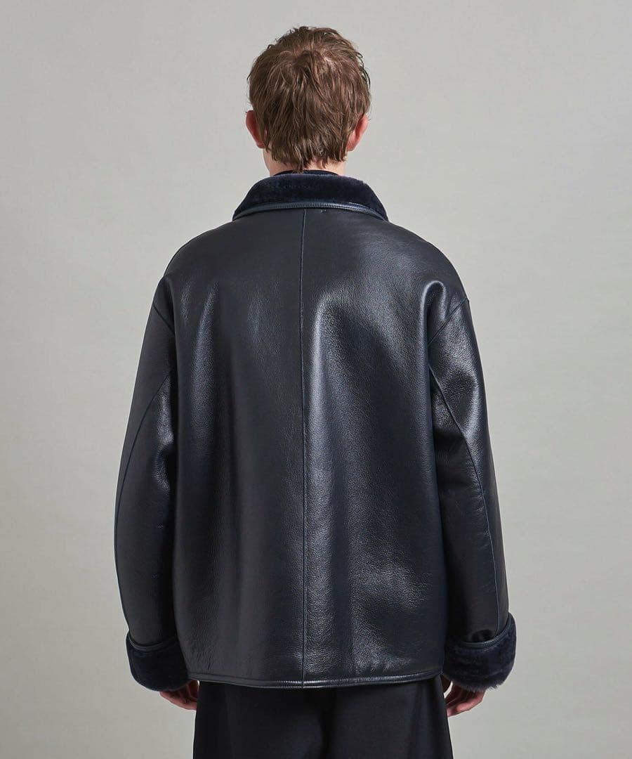 最終値下げ【未使用】値下げLOEFF ムートンレザージャケット　Lサイズ