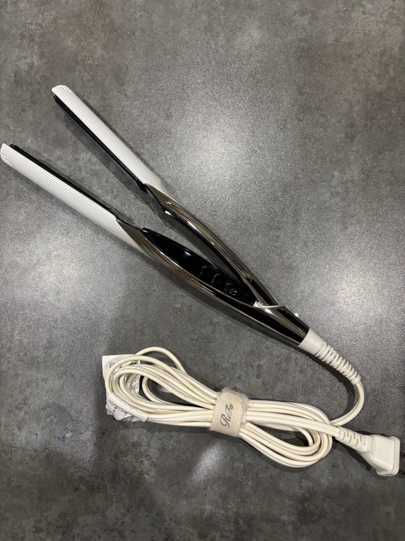 【⭐️箱不要¥500割引】MTG リファ　ReFaストレートヘアアイロン②