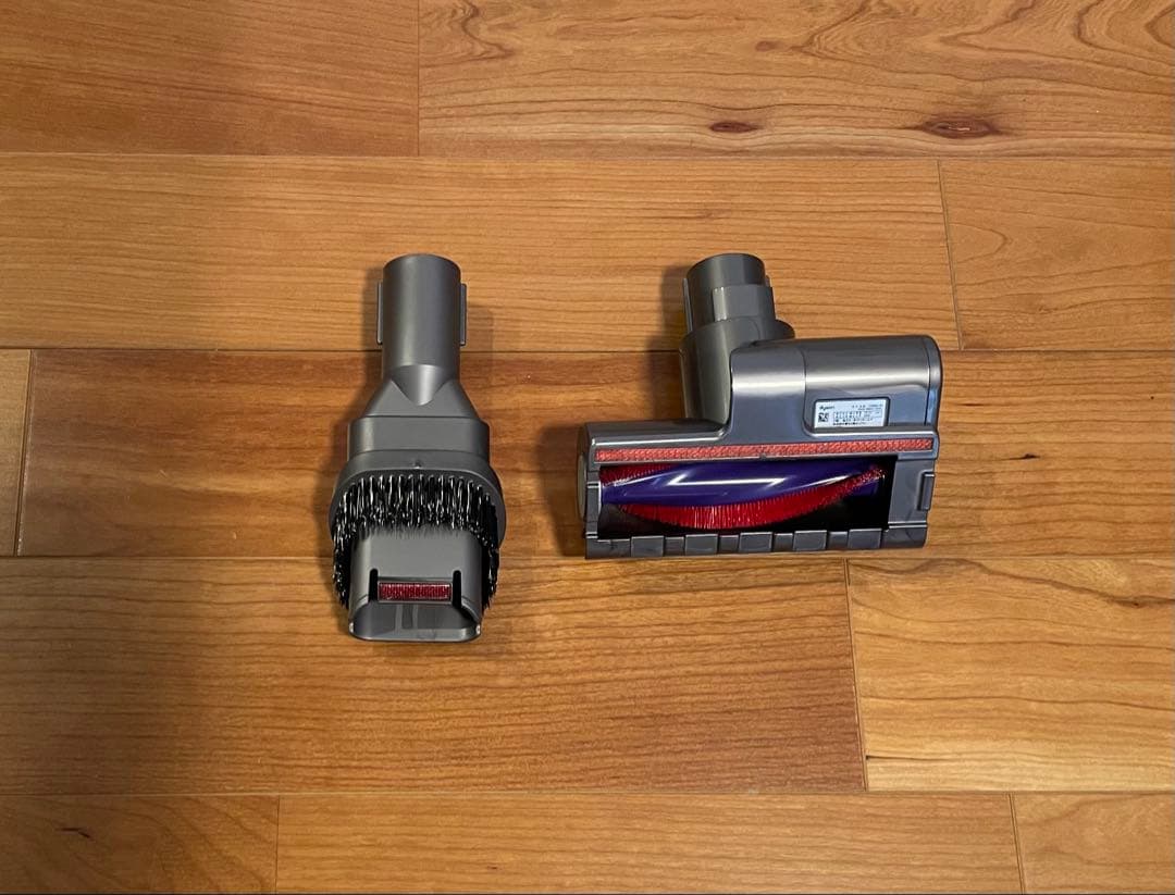 本日に限りSALE！ダイソン サイクロンV10 fluffy SV12