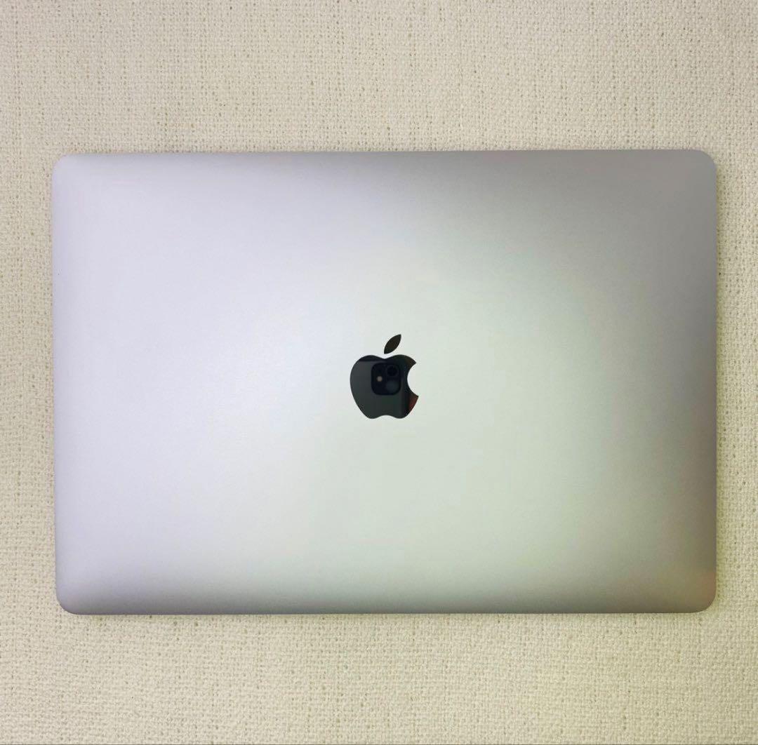 Z*a様 MacBook PRO 2017 シルバー