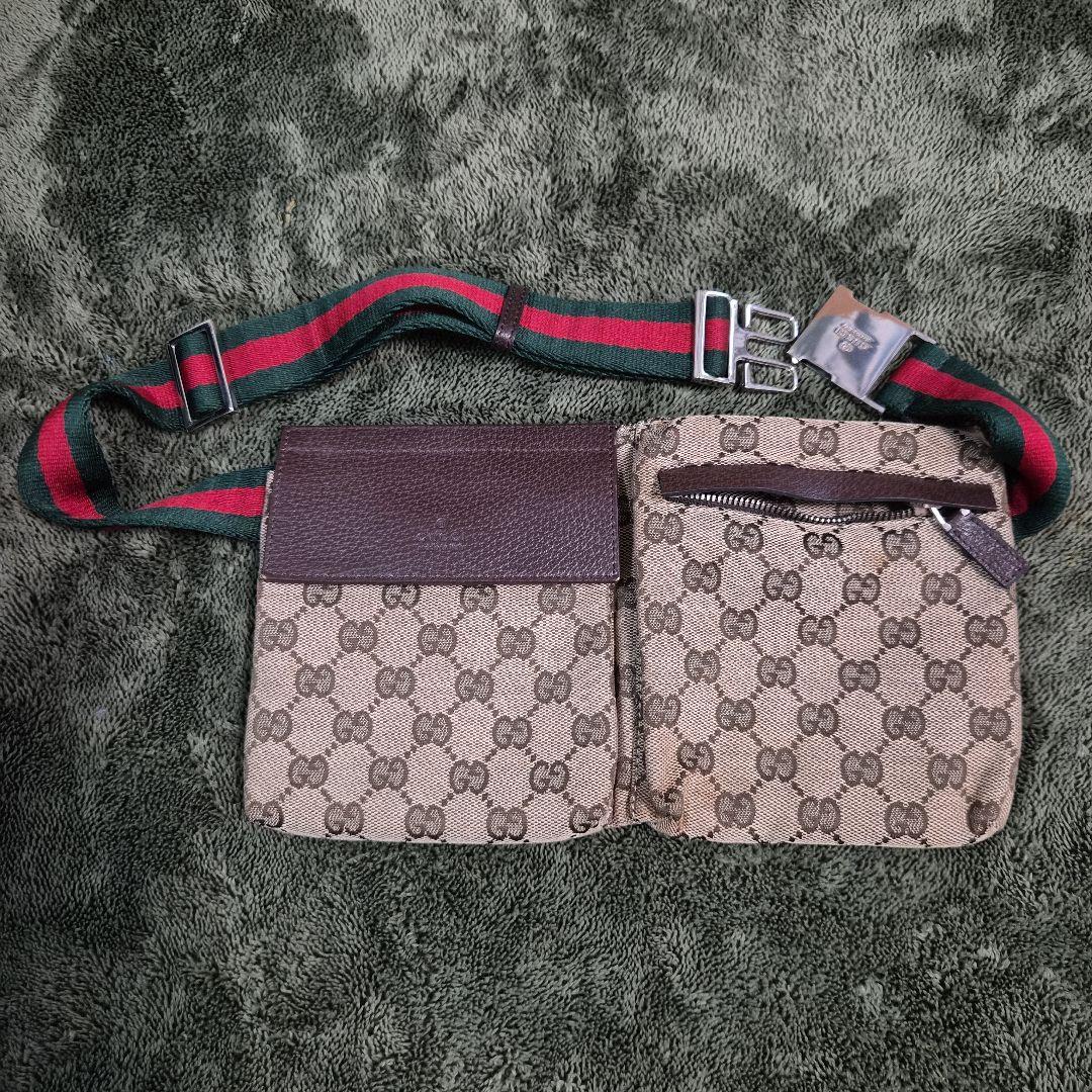 GUCCI ボディバッグ　ウエストポーチ　未使用　汚れ有り　男女兼用