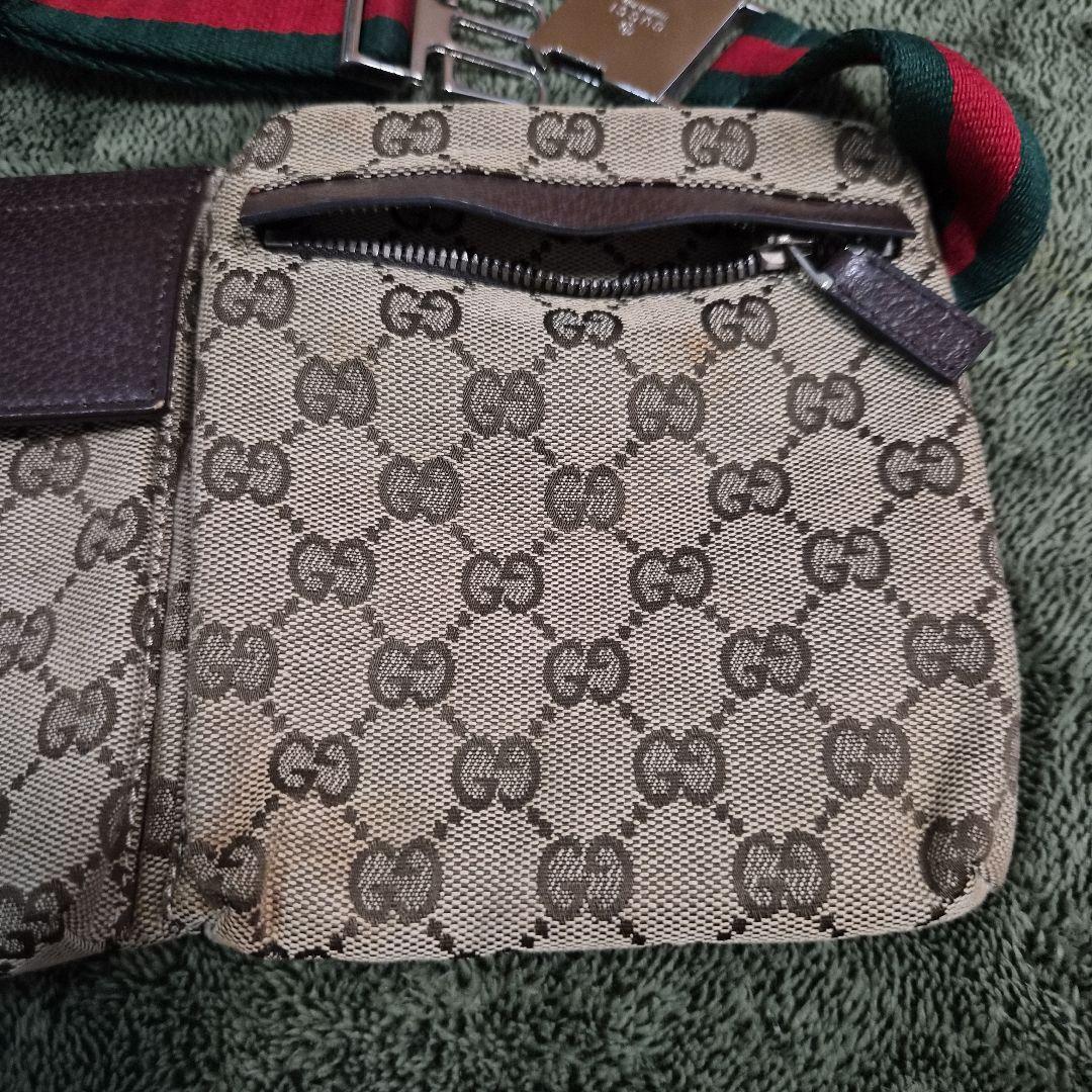 GUCCI ボディバッグ　ウエストポーチ　未使用　汚れ有り　男女兼用