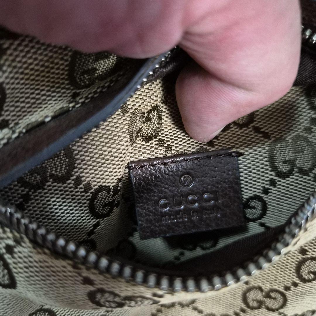 GUCCI ボディバッグ　ウエストポーチ　未使用　汚れ有り　男女兼用