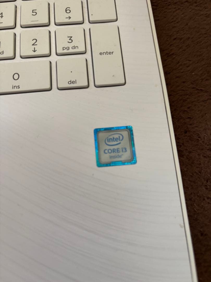 HPノートパソコン　15-bs008TU