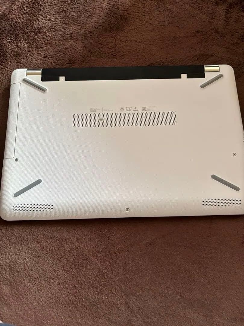 HPノートパソコン　15-bs008TU