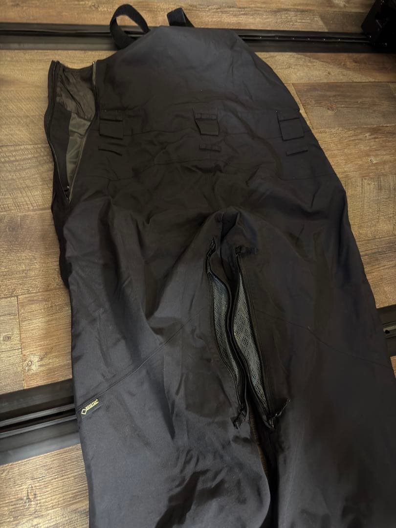 ゴアテックス　スノーボードウェア メンズ　ビブパン　241 XL