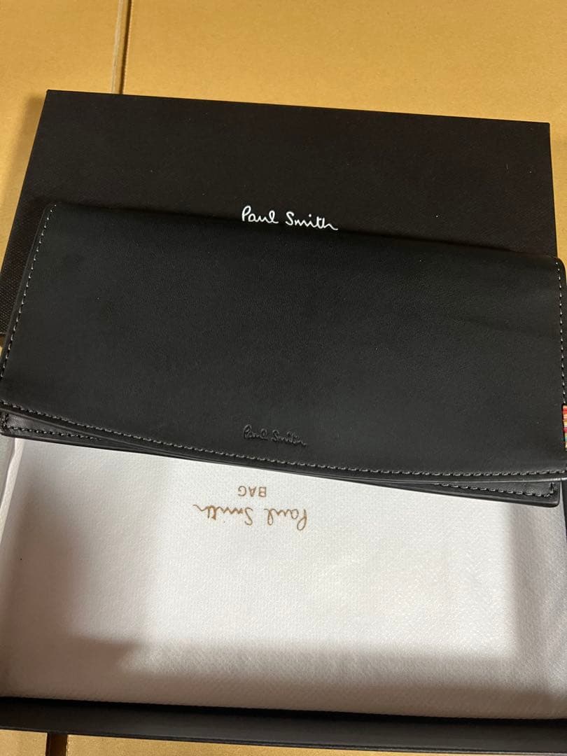 ポールスミスシグネチャーストライプタブ長財布 P53510