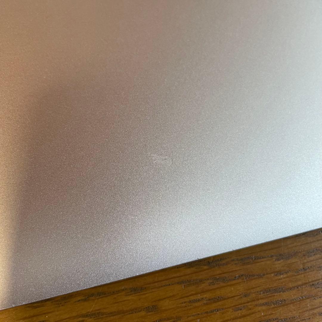 【箱付き】MacBook Air 2012 13インチ【付属品全てあり】