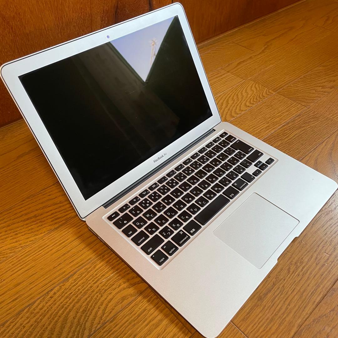 【箱付き】MacBook Air 2012 13インチ【付属品全てあり】