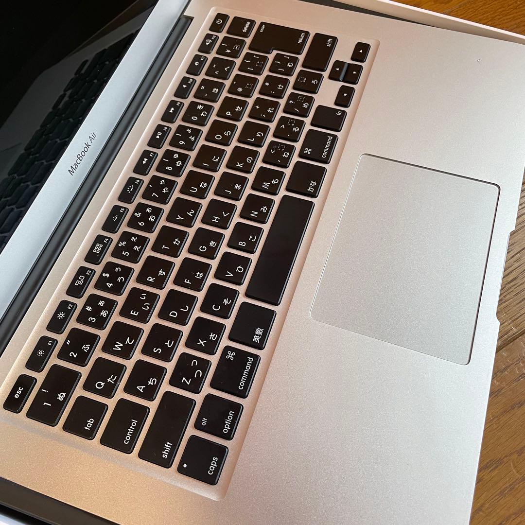 【箱付き】MacBook Air 2012 13インチ【付属品全てあり】