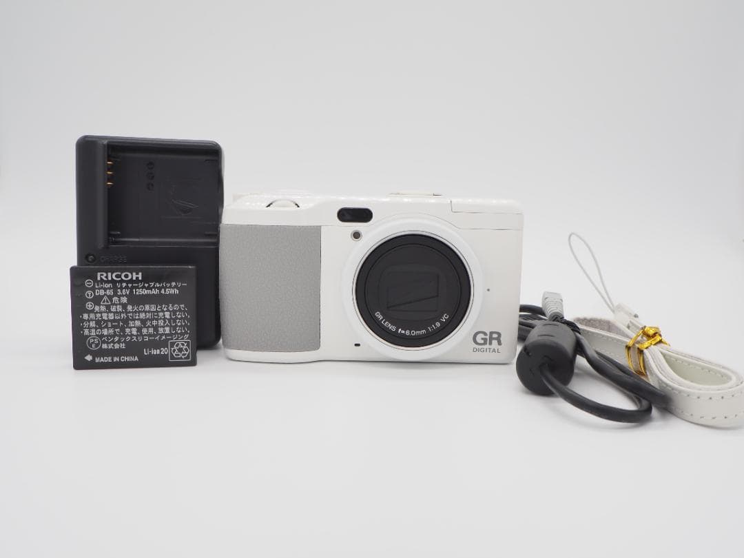 ■ほぼ新品■リコー RICOH GR Digital Ⅳ≪ショット数64回≫