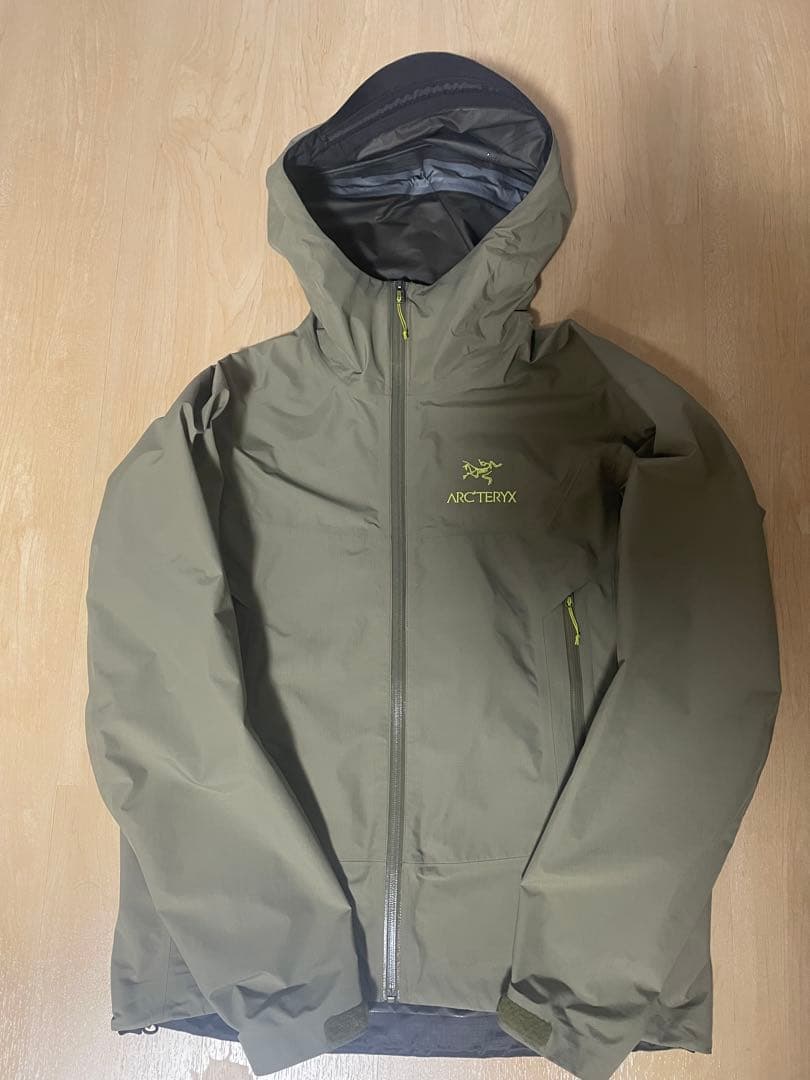 ARC'TERYX SLカーキオリーブ マウンテンパーカー